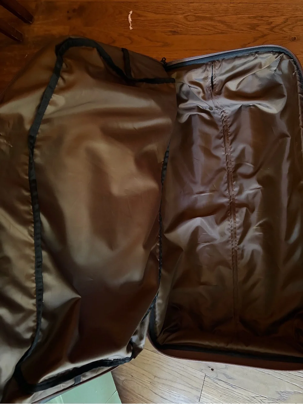 Eddie Bauer Expedition 26